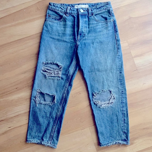 ASOS Mom High Waisted Distressed Mom Denim Jeans Size 25/26 - Picture 1 of 5